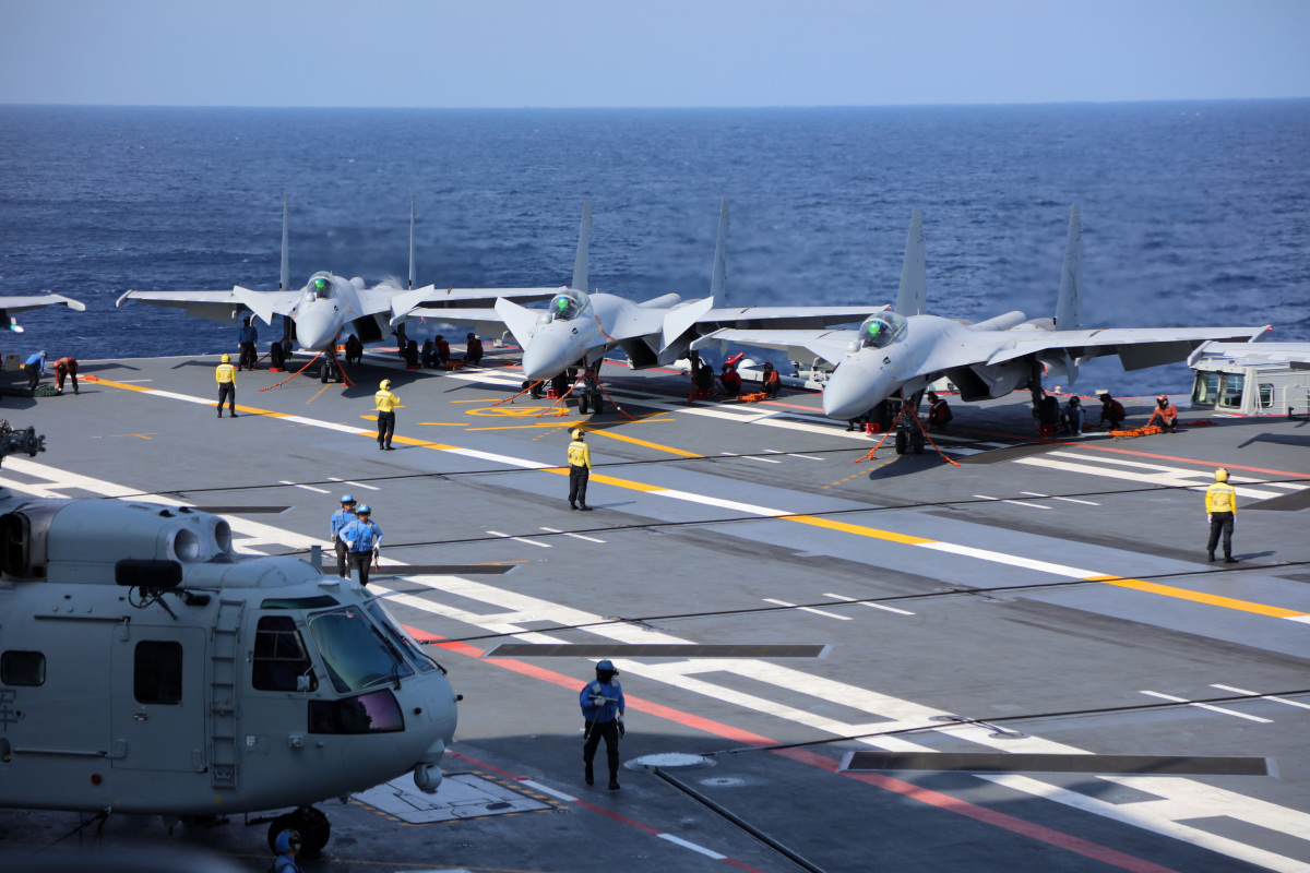 空军部队：定义、组成、任务和作用