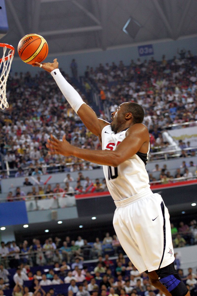 2008年奥运会科比詹姆斯数据对比