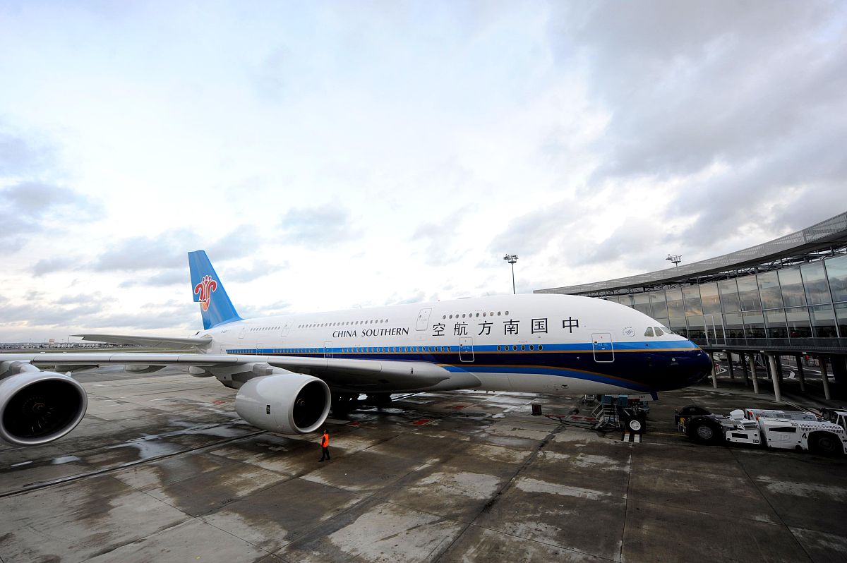 文山航空空乘学校2022招生简章：培养航空人才的摇篮