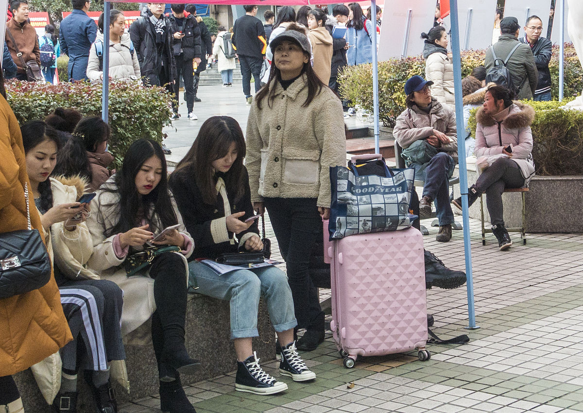 四川艺术职业学校是公办院校吗