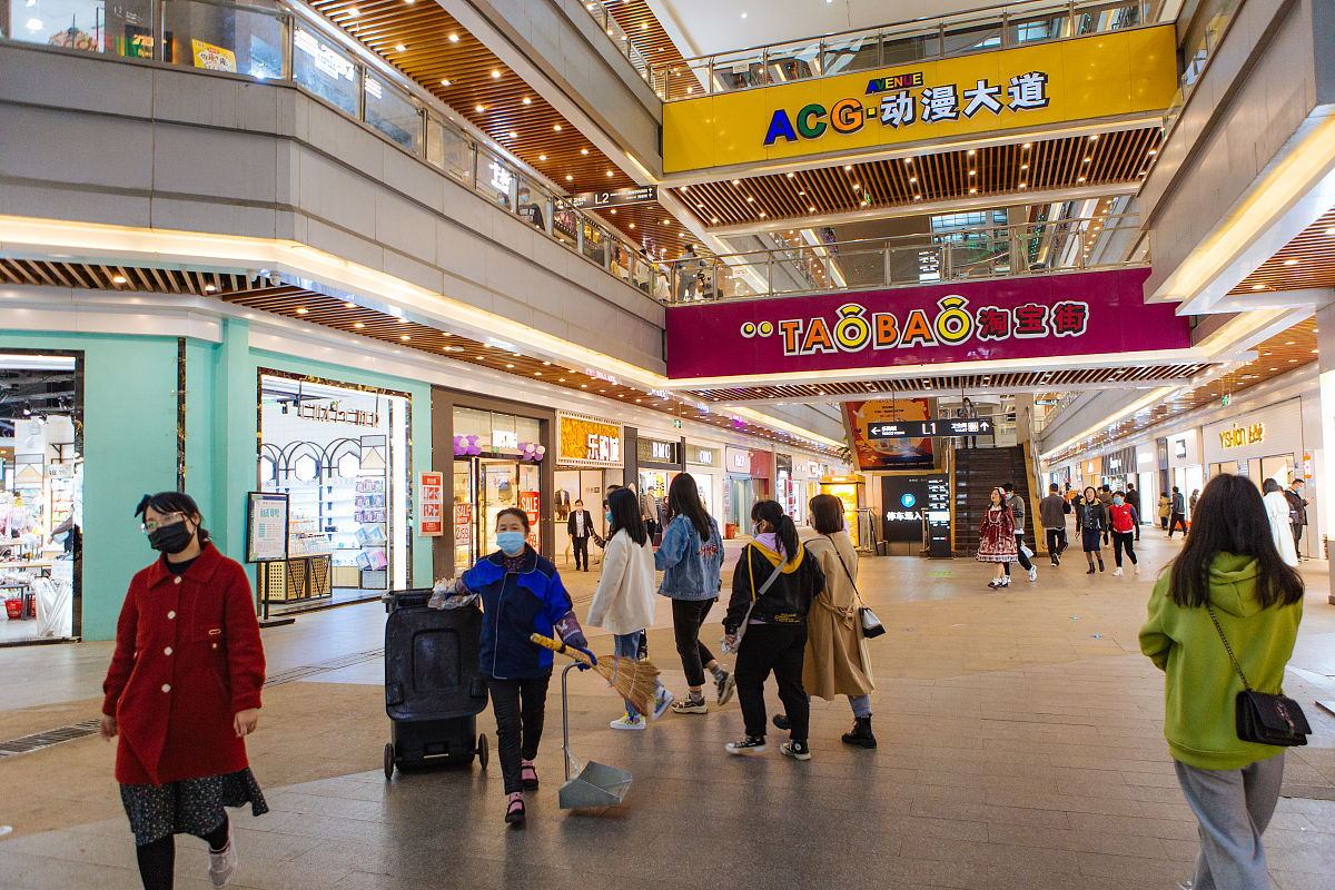 次级类目购物海口游记内容示例游客来写一句话例如：购物广场简直是女人的天堂看啥都便宜国内外知名品牌应有尽有