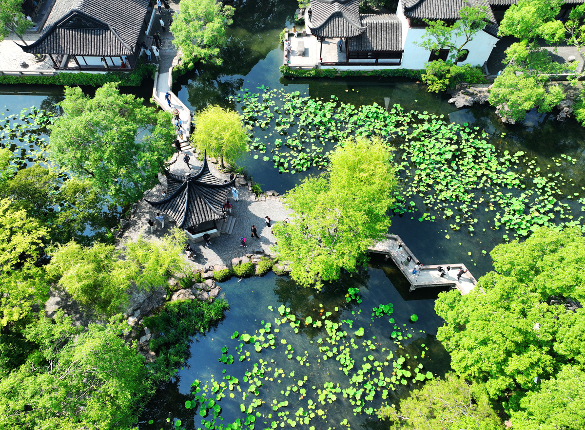 中国古典园林'本于自然，高于自然'的设计理念解读