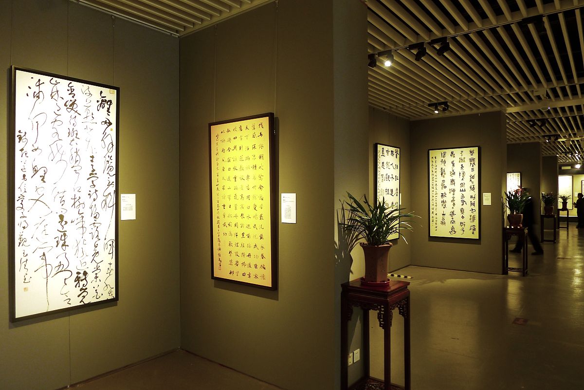 古代诗词：描绘将士出征的豪迈与悲壮