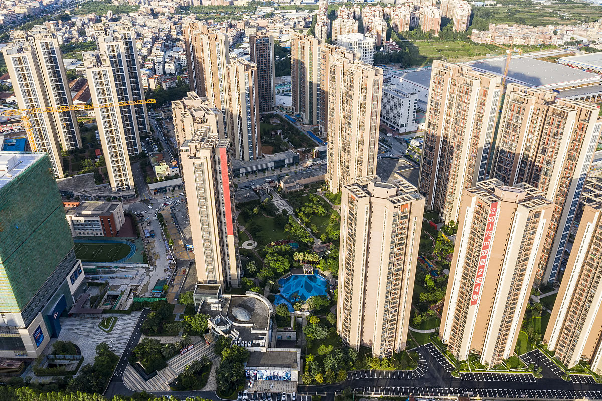 重庆渝北区天空之城二期：高品质住宅小区，舒适生活典范