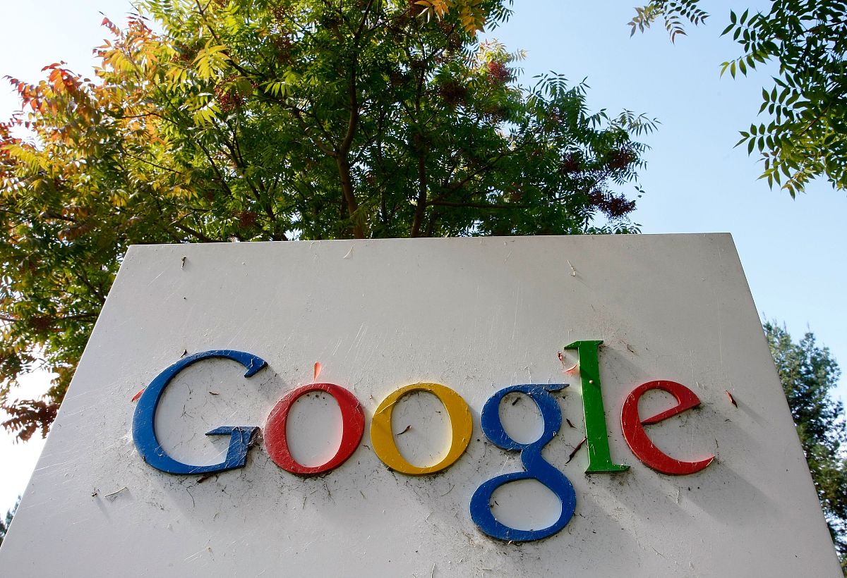 帮我用HTML做一个Google logo