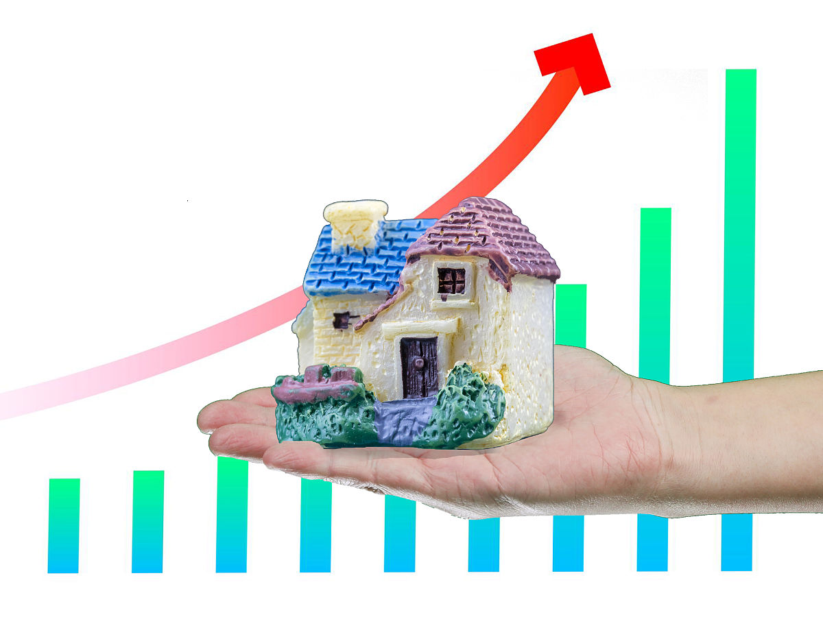 房价回归正常水平，你还会买房吗？