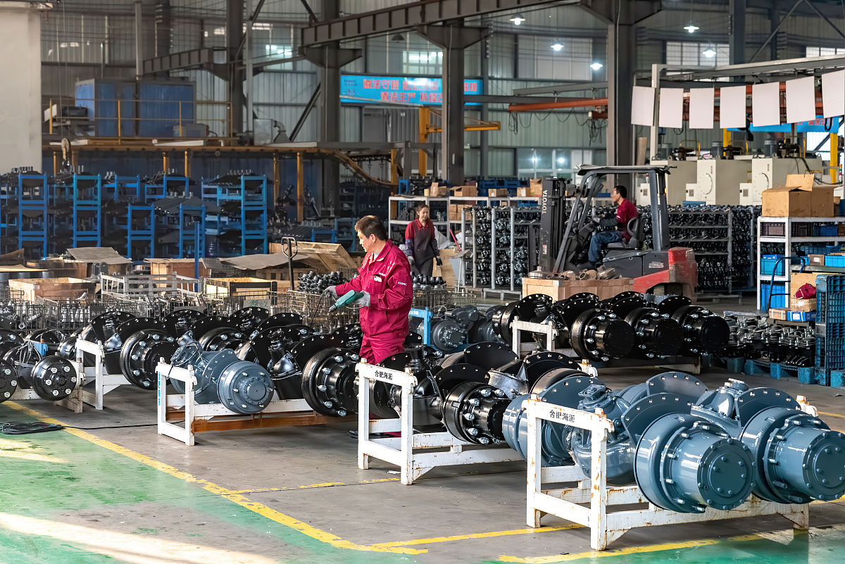 浅析航空地勤工作人员的工作性质