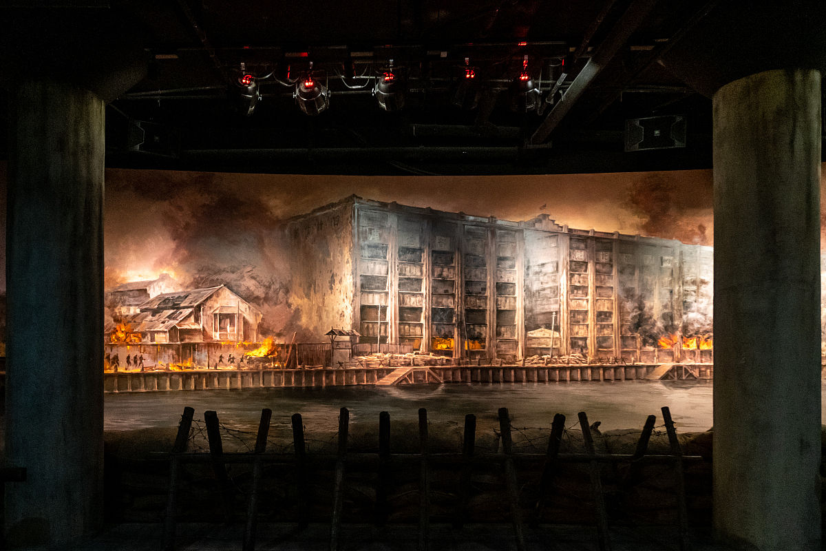 有关电影八佰论文战争背景