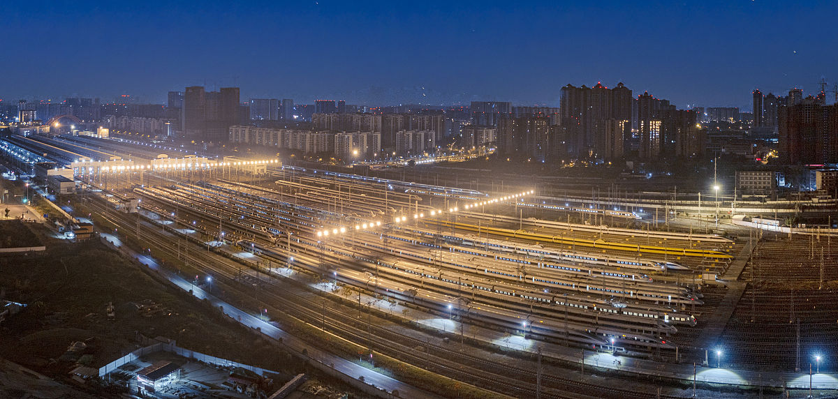 成都铁路工程技术学校分享国内最聪明高铁车型