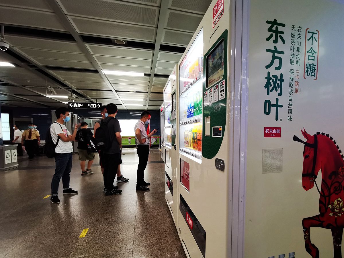 续写句子经过多年的发展壮大成都地铁的覆盖范围不断扩大同时也为成都地铁传媒开辟了广阔的……