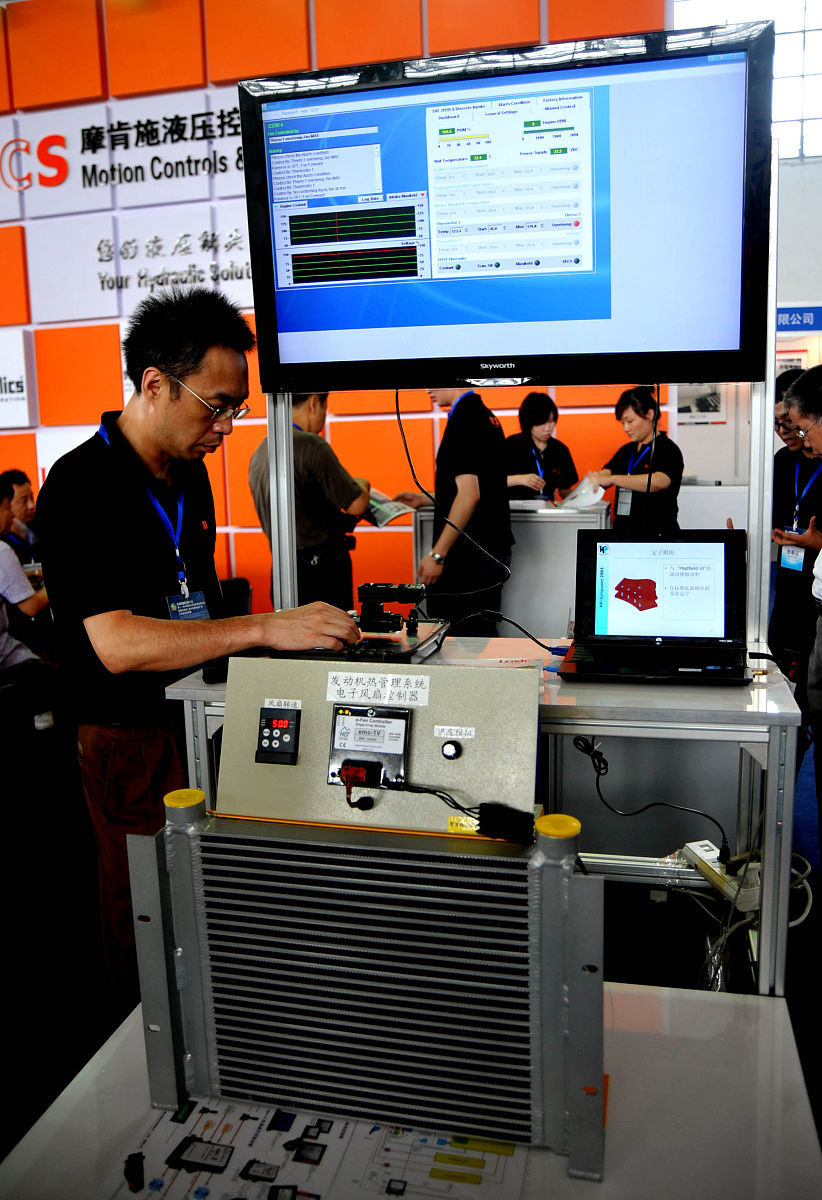 数字化舞台检测项目创新点：高精度、实时监控、自动化操作