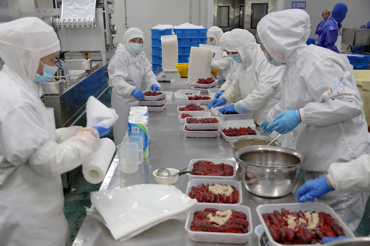 铜川读中专学校一年要多少钱好不好