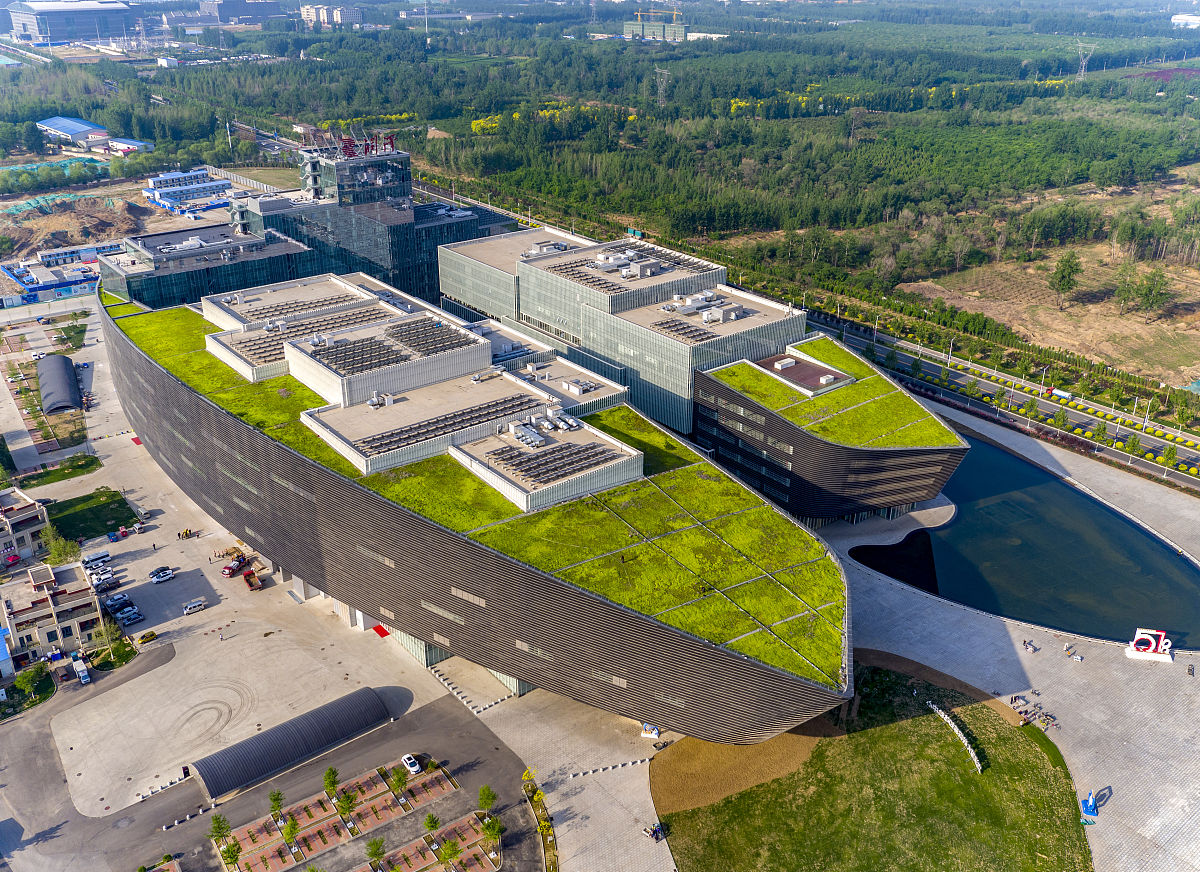 Campus Transformation by 2010: Construction, Expansion, and Modernization