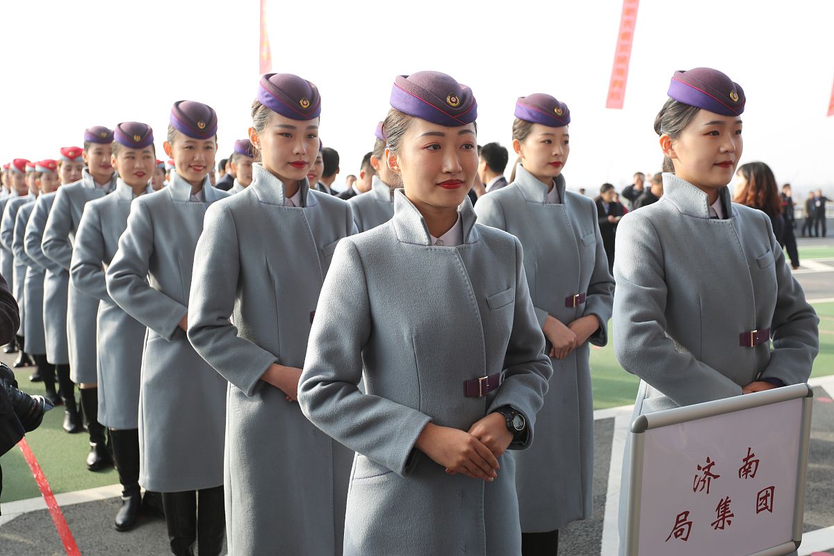兰州女子航空中等专业学校航空运输管理专业