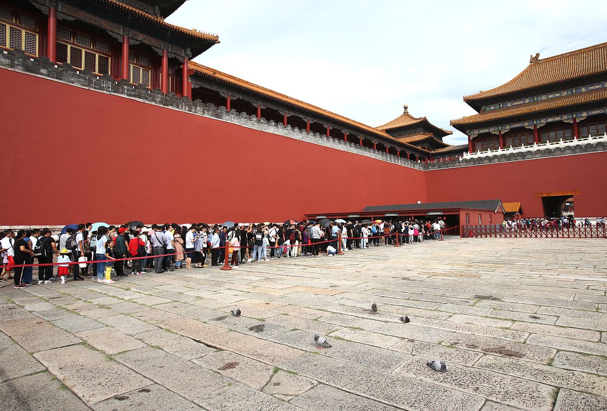 2019年成都华夏旅游商务学校招生简章