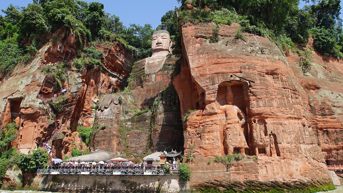 乐山旅游攻略：乐山大佛、峨眉山必看景点+未来发展