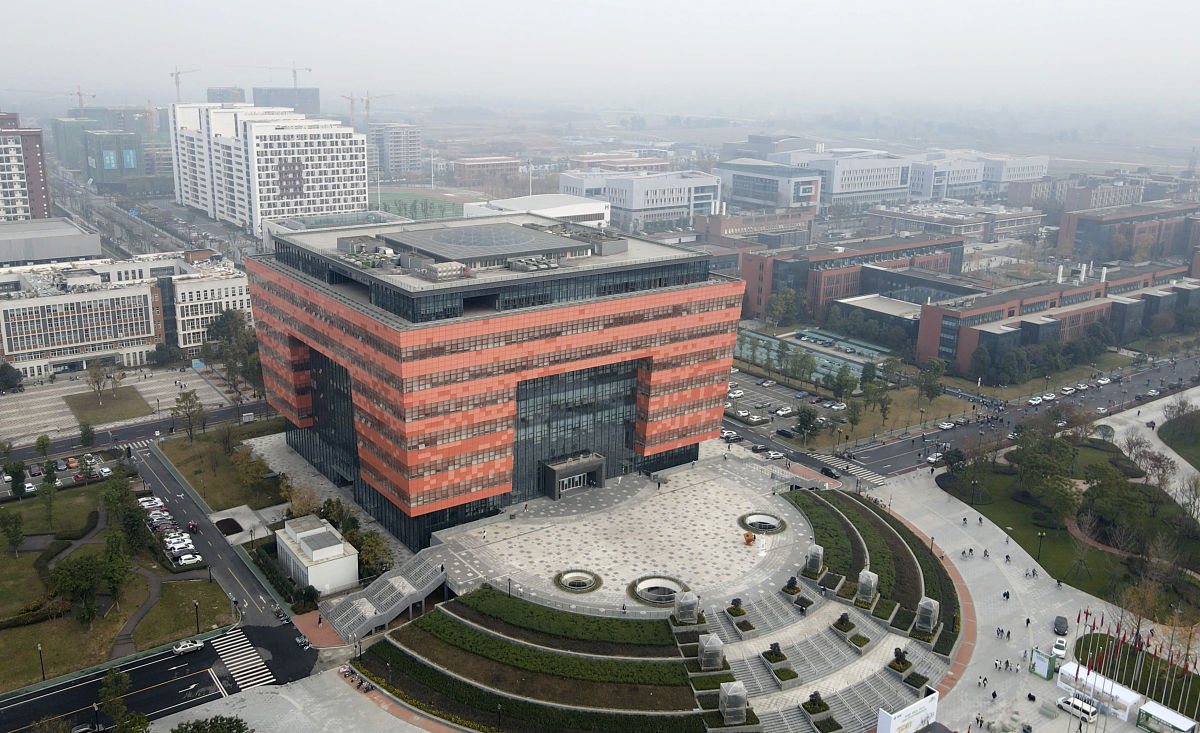 四川成都航空大学2018年招生简章