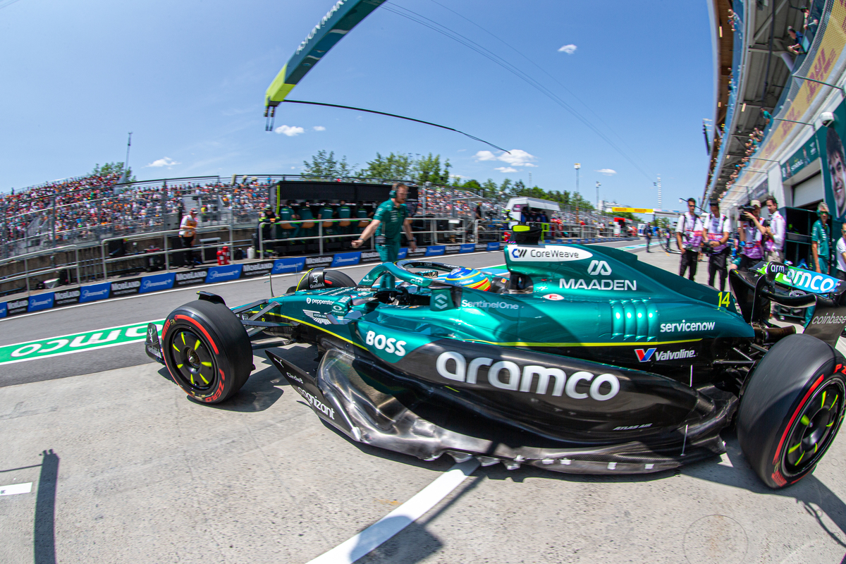 请翻译以下内容为英文要礼貌并充满感谢：非常感谢我和我的团队成员将会在本月 15-24 号之间在欧洲停留此次我们前来 希望可以看到参加Dakar 的赛车北极星中国之前发布了招募车手共同参与 2024dakar的新闻很多中国车手对此十分感兴趣我希望可以代表这些车手参观您的车队及新的赛车以便回到中国更好的向这些车手介绍当然我们更希望见到勒布先生。