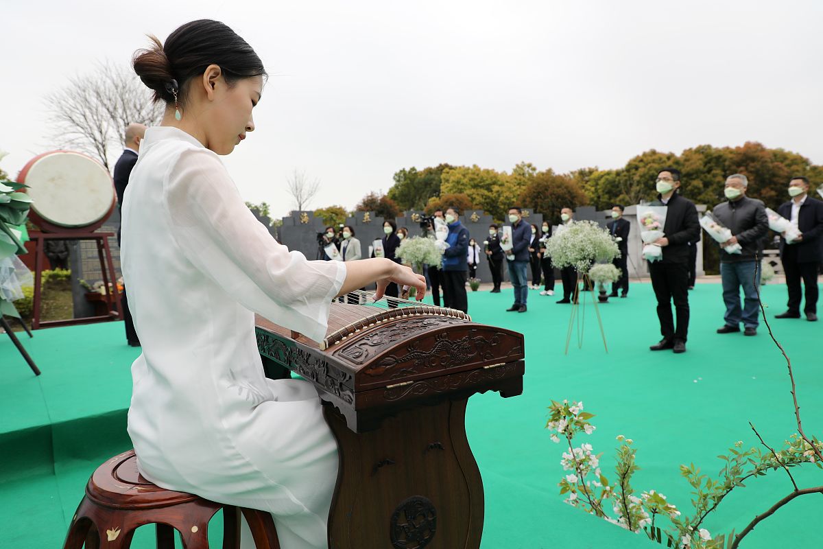 云祭祀：让逝者永存，让思念长留