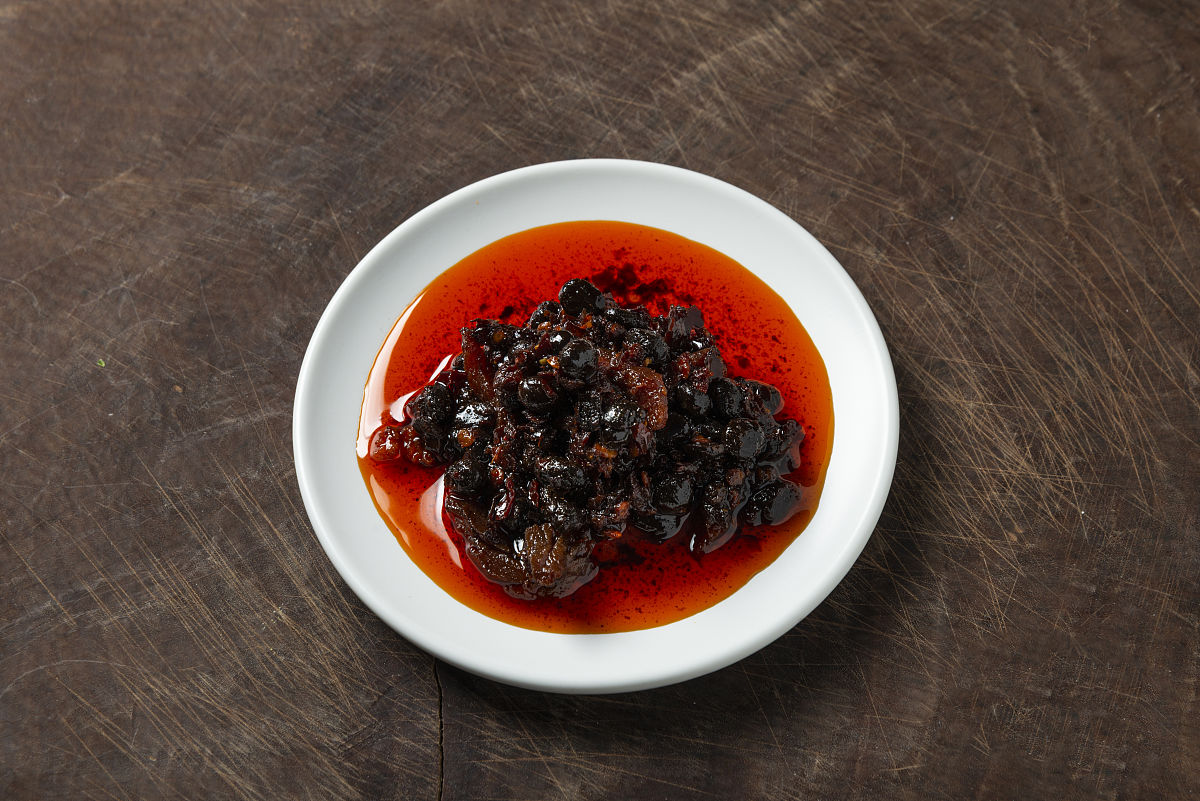 香辣牛肉酱的做法_【香辣牛肉酱】