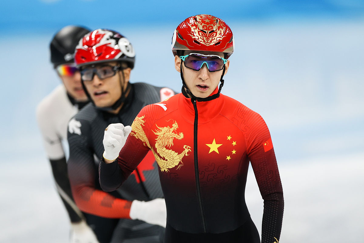 榜样的青春征文有关于奥运冠军武大靖3000字
