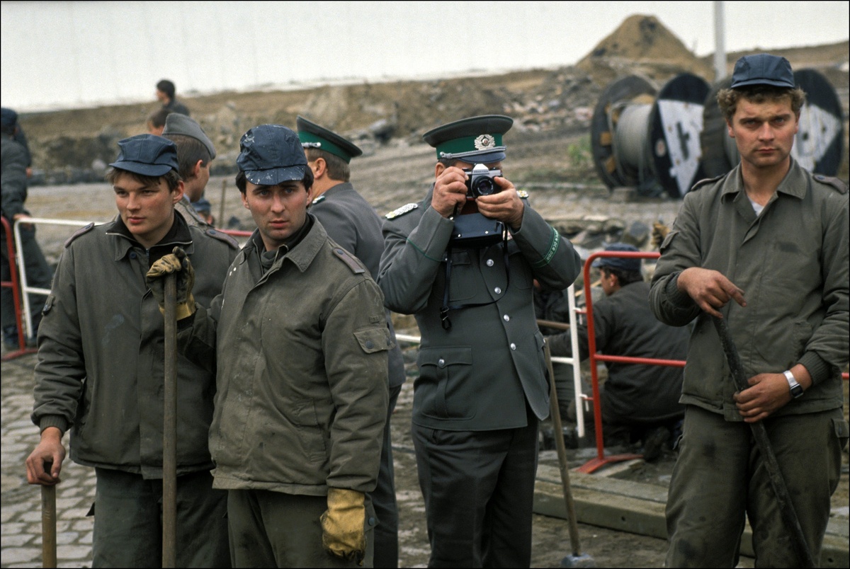 土耳其潜艇的电影电视剧翻译成土耳其语