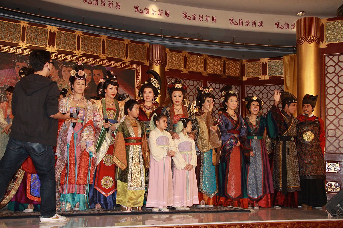 2009年11月29日,香港,《宫心计》大结局直播活动"赢尽满城宫心计"举行