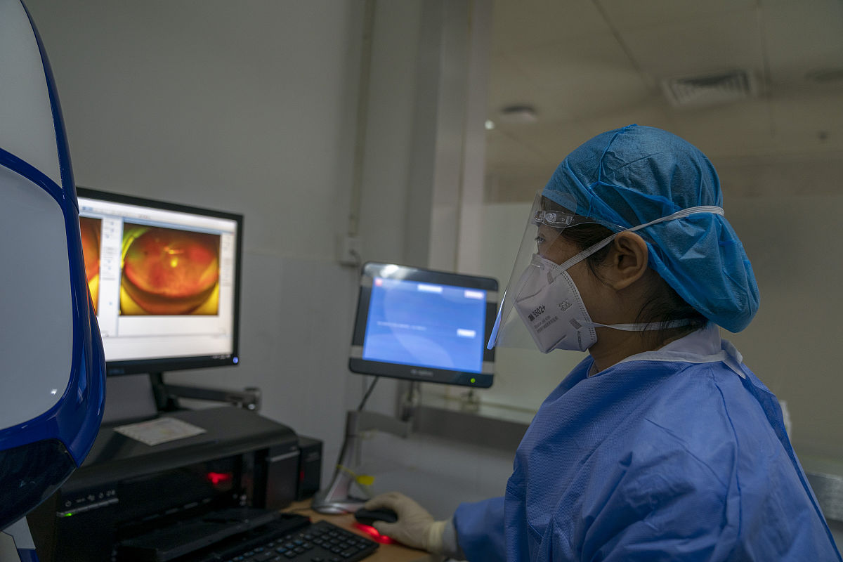 医学角度前列腺肥大治疗阻断前列腺素合成的药物、阻断前列腺素受体的药物、5α-还原酶抑制剂作用