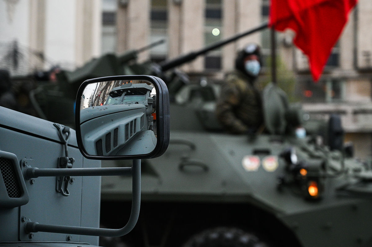 当地时间2021年5月4日,俄罗斯纪念卫国战争胜利76周年红场阅兵举行了