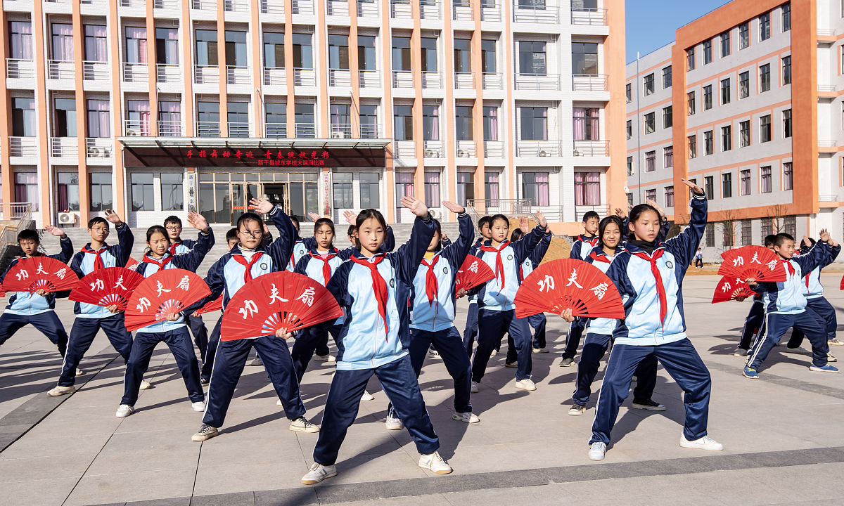 沈阳市信息工程学校2021年住宿费：学生公寓6000元/年