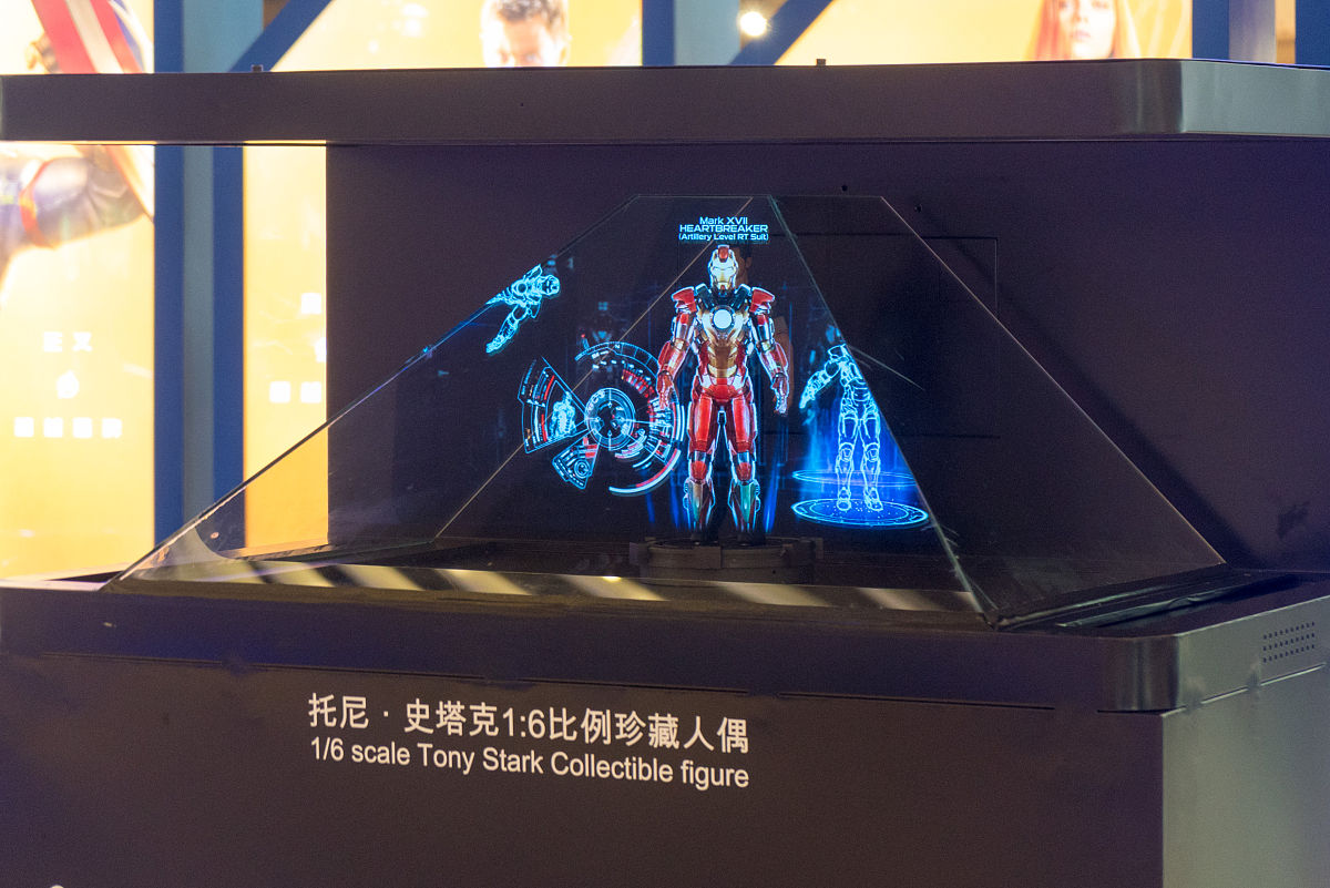 钢铁雄心坦克模拟中文版是一款有着诸多经典画面的坦克游戏玩家可以扮演一名坦克指挥官领导自己的坦克部队与敌人展开激烈的战斗细节极致将您带入了真实的战场环境中让您感觉如同亲临实战一般特色丰富多彩包括更换各种坦克装备和升级自己的坦克制定战术方案调派部队作战等等。续写这段话