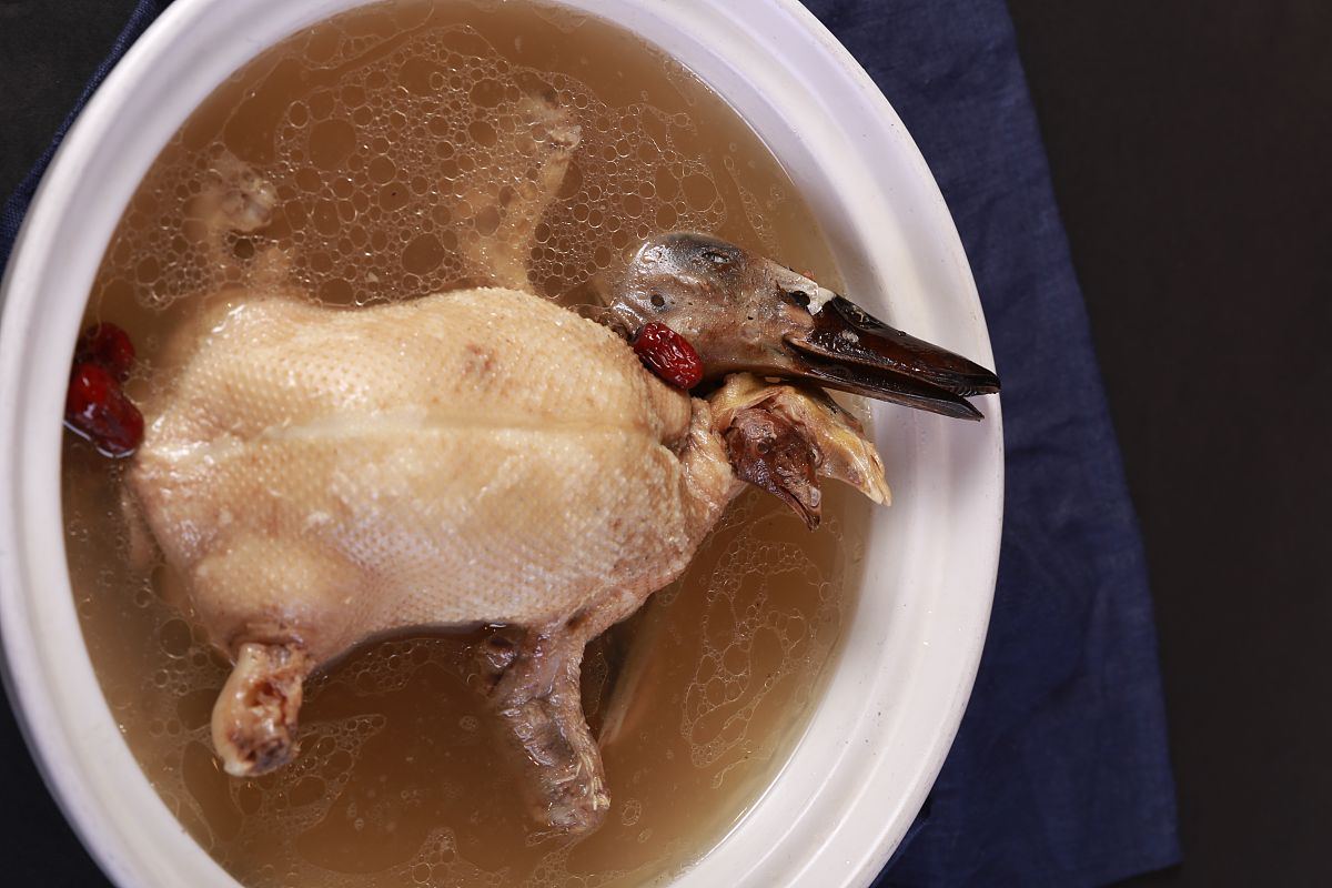 煮鸭子放什么调料？300字以上详细解答！