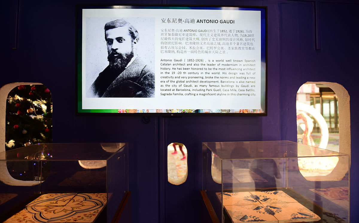 写一段描写吸收灵石的网文