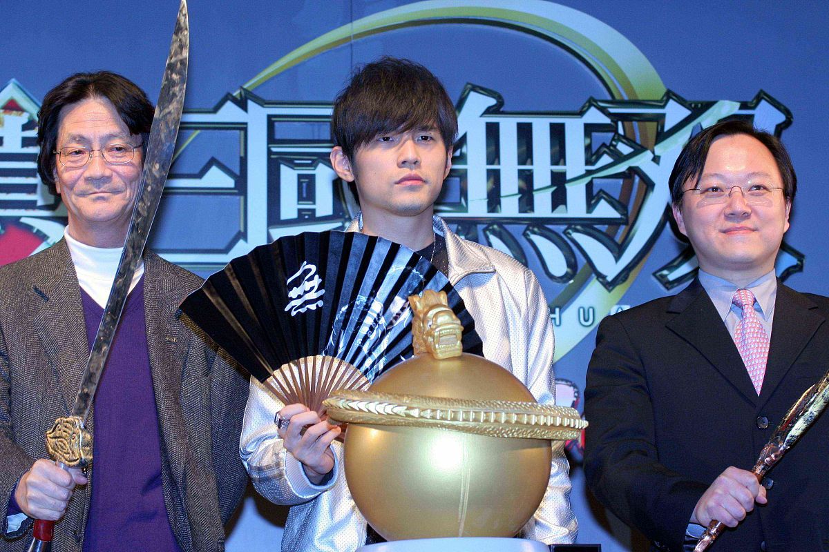 2008年2月28日,上海,周杰伦出席网络在线游戏《真三国无双》的代言仪