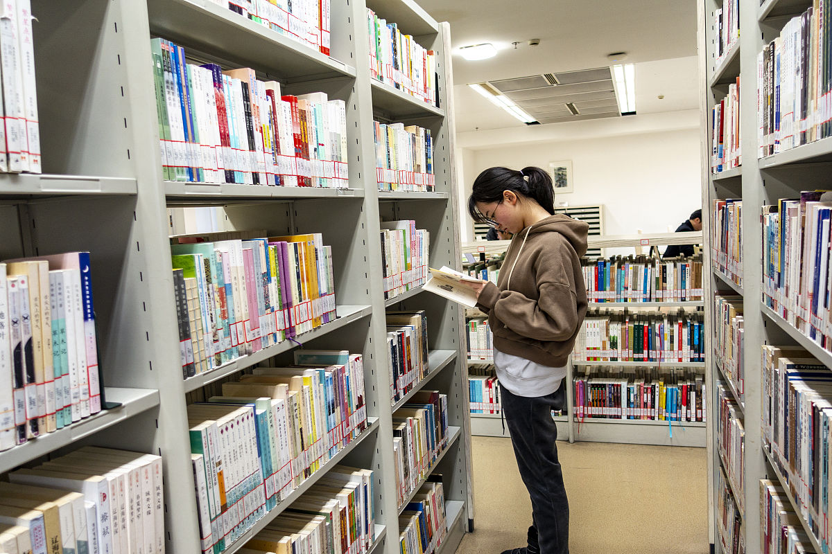大学图书馆 用例描述图书借阅