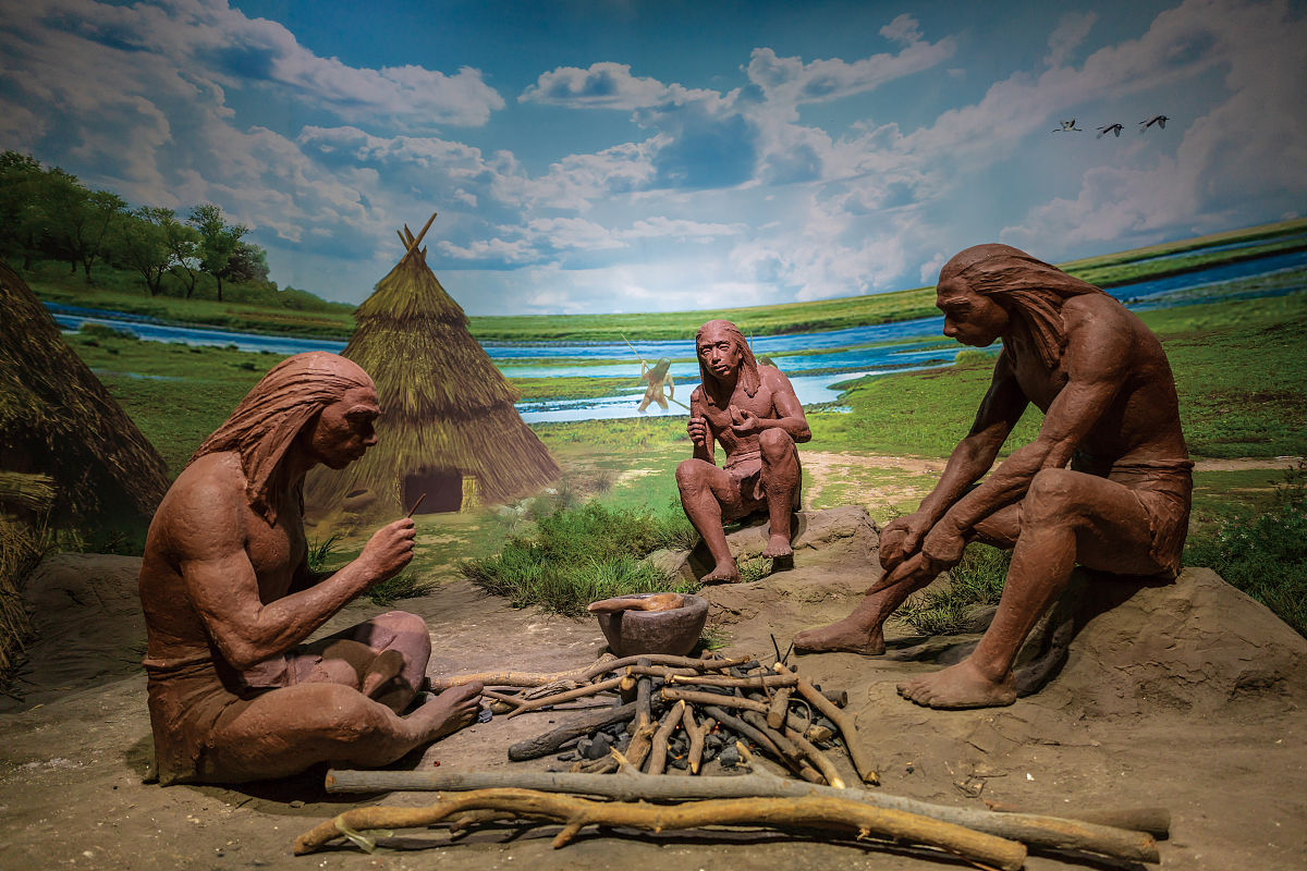 深山智者：山顶洞人十二年文明进化史