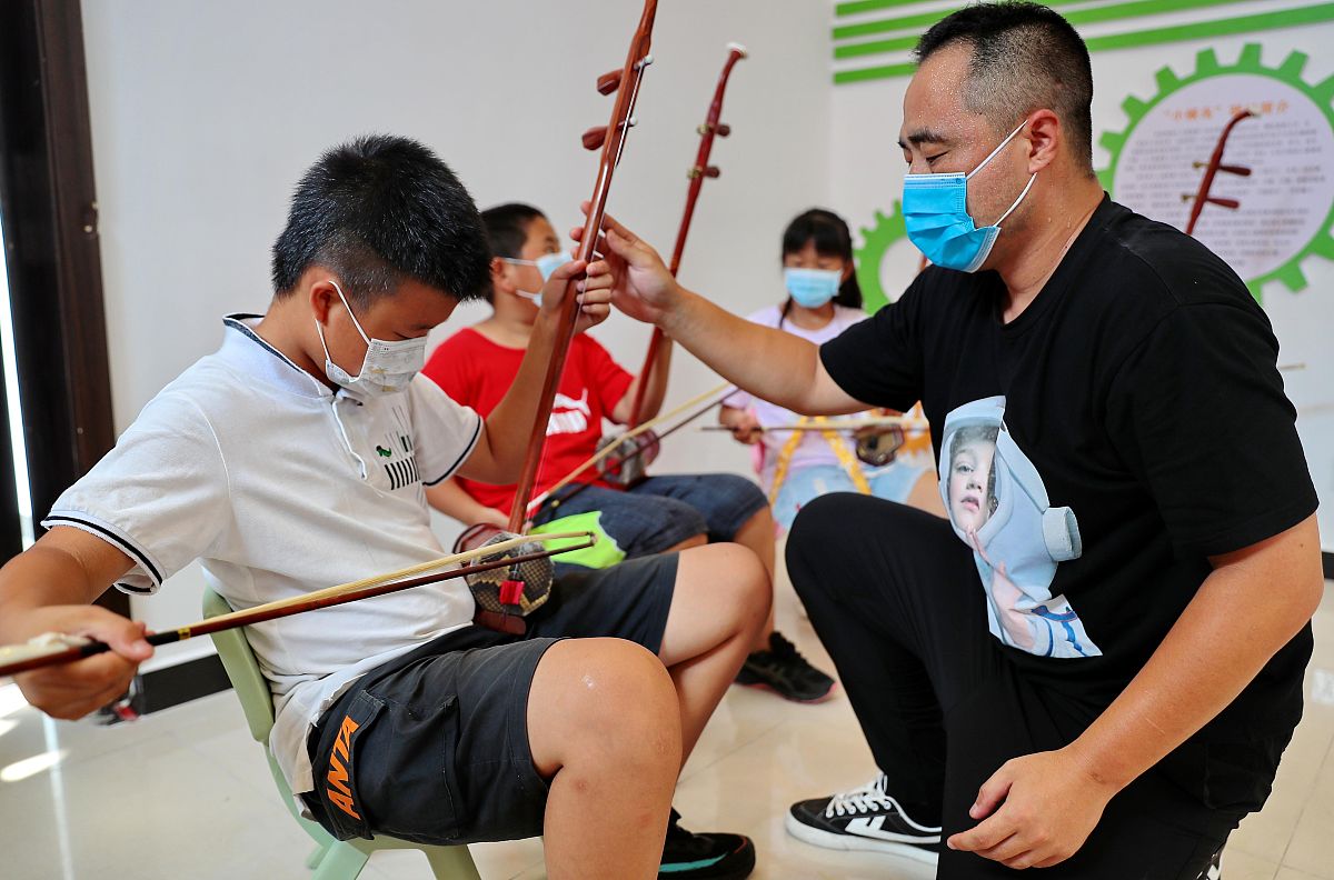 秦皇岛现代科技中等职业学校2021年招生专业：电子专业