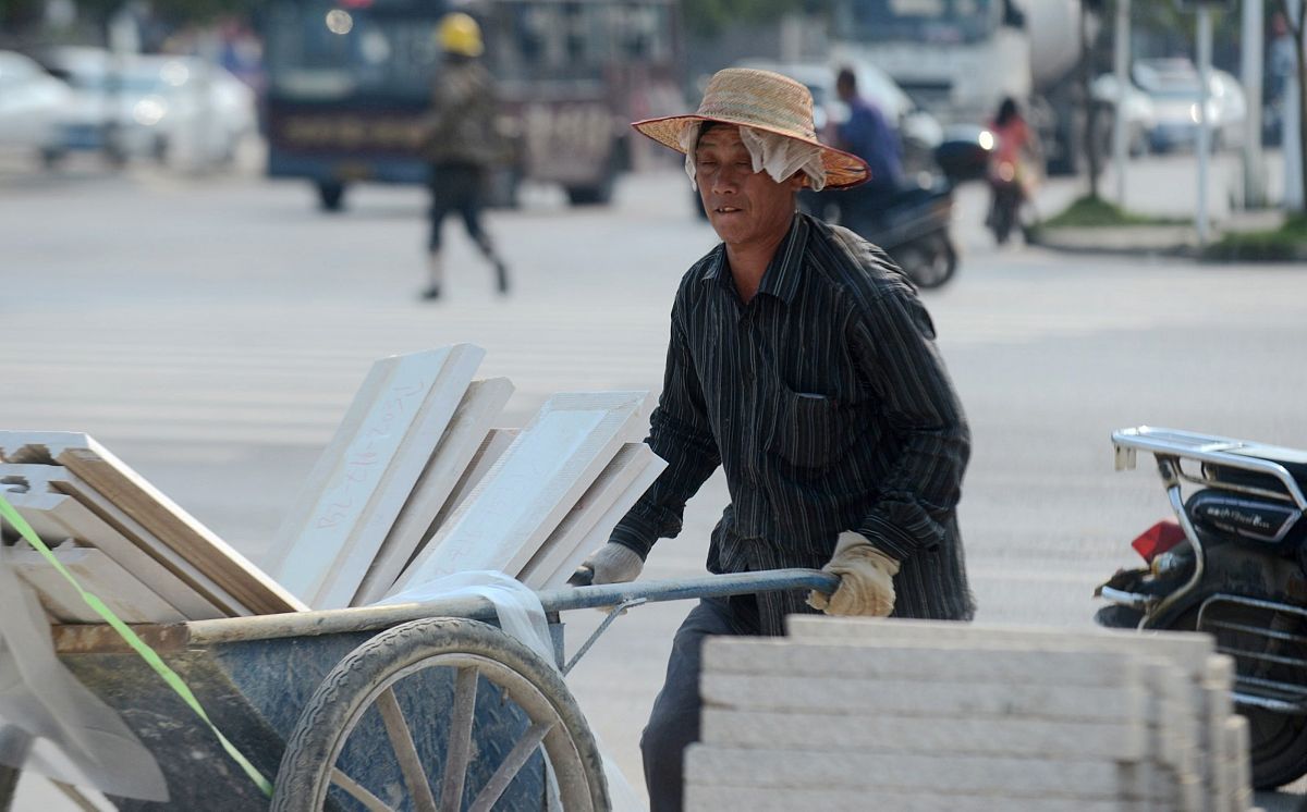 不劳而获的乞丐：一个值得思考的社会问题