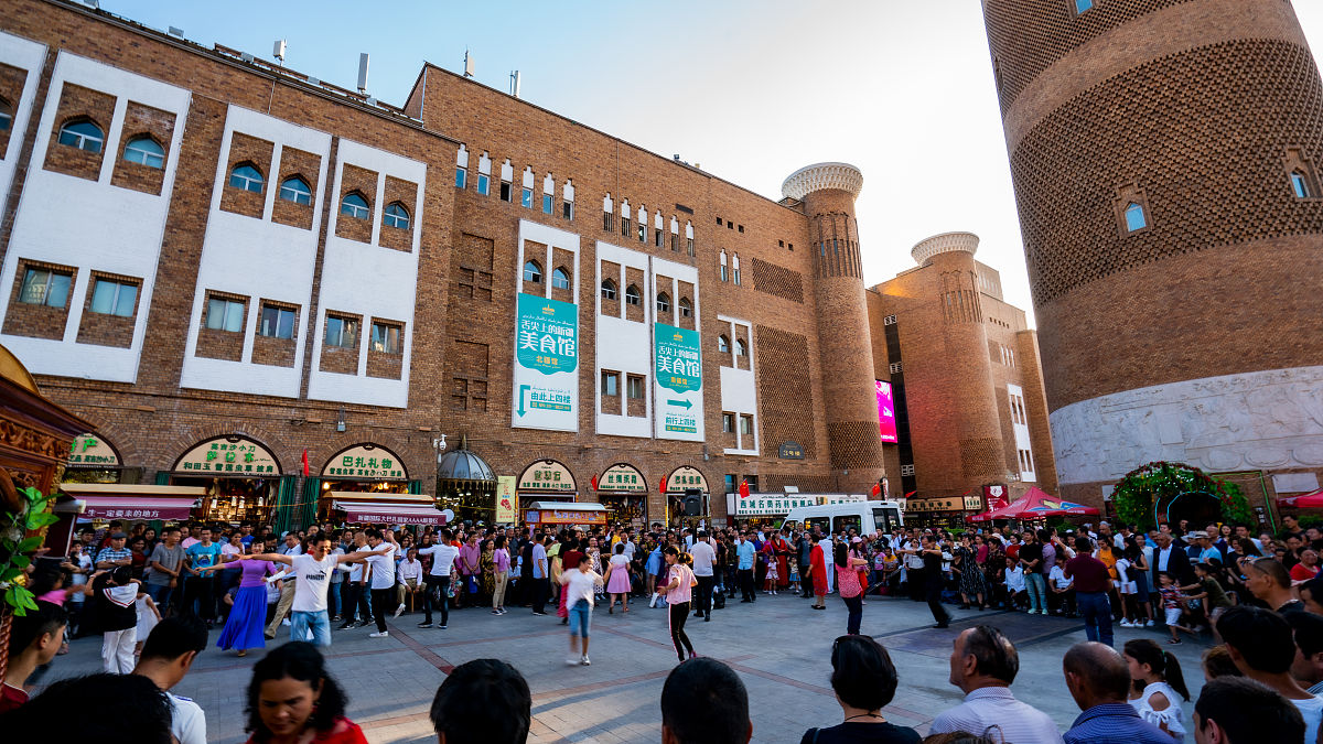 喀赞其民俗文化旅游体验质量提升建议：政府角色与策略