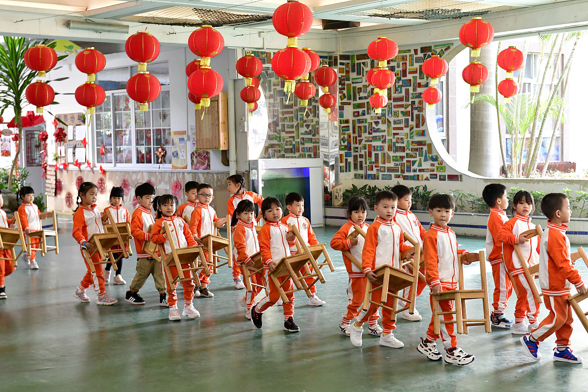 帮我写一份幼儿园开学致辞