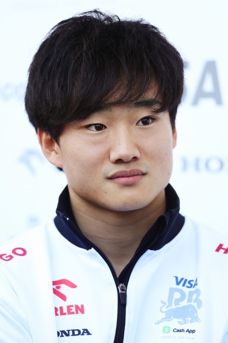 Faker状态上热搜：电竞传奇的荣光与隐忧