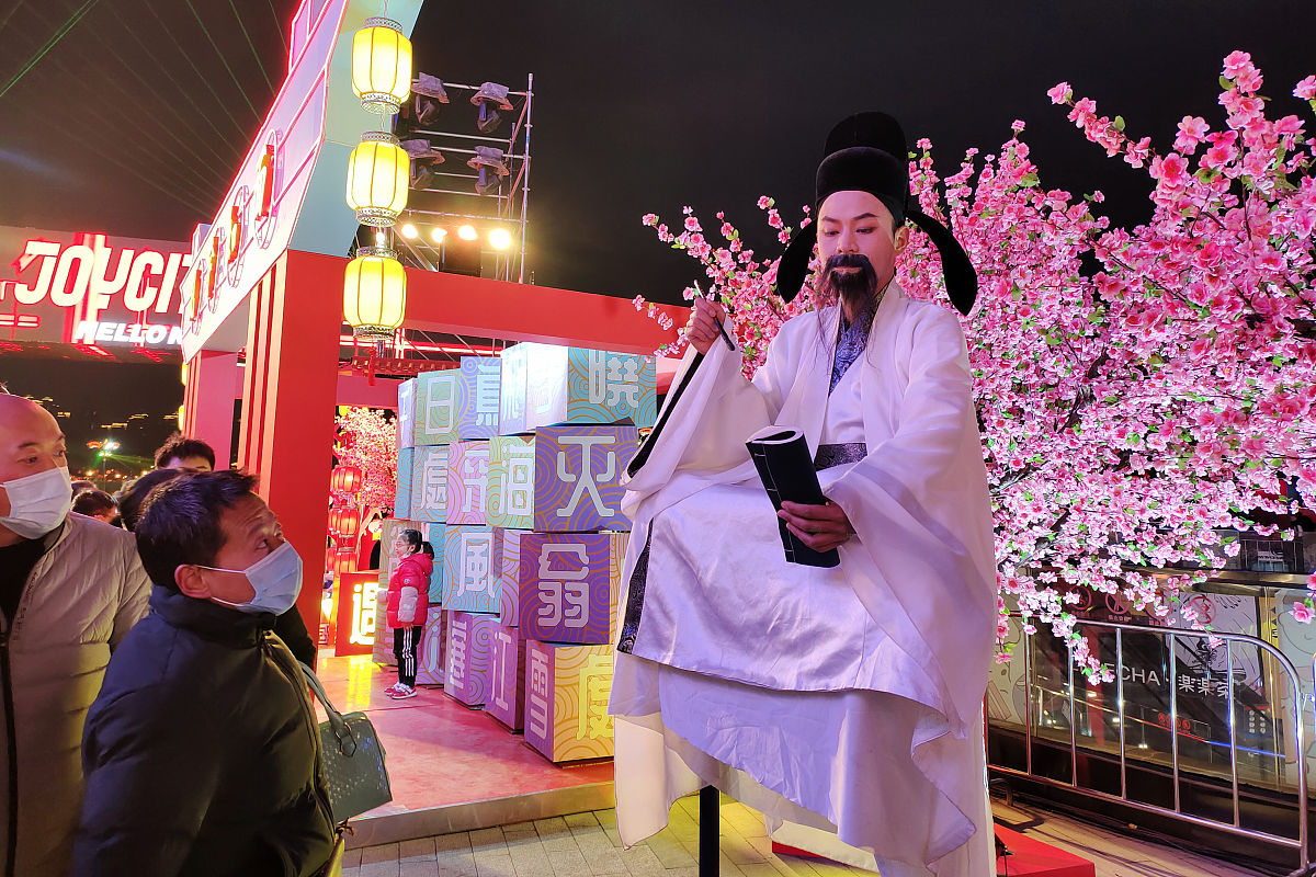 诗仙李白：问君何处是故乡？