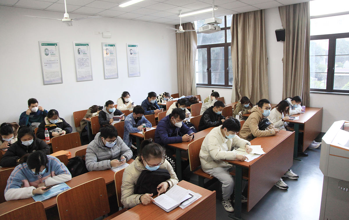 云南2023初中生想上中专用