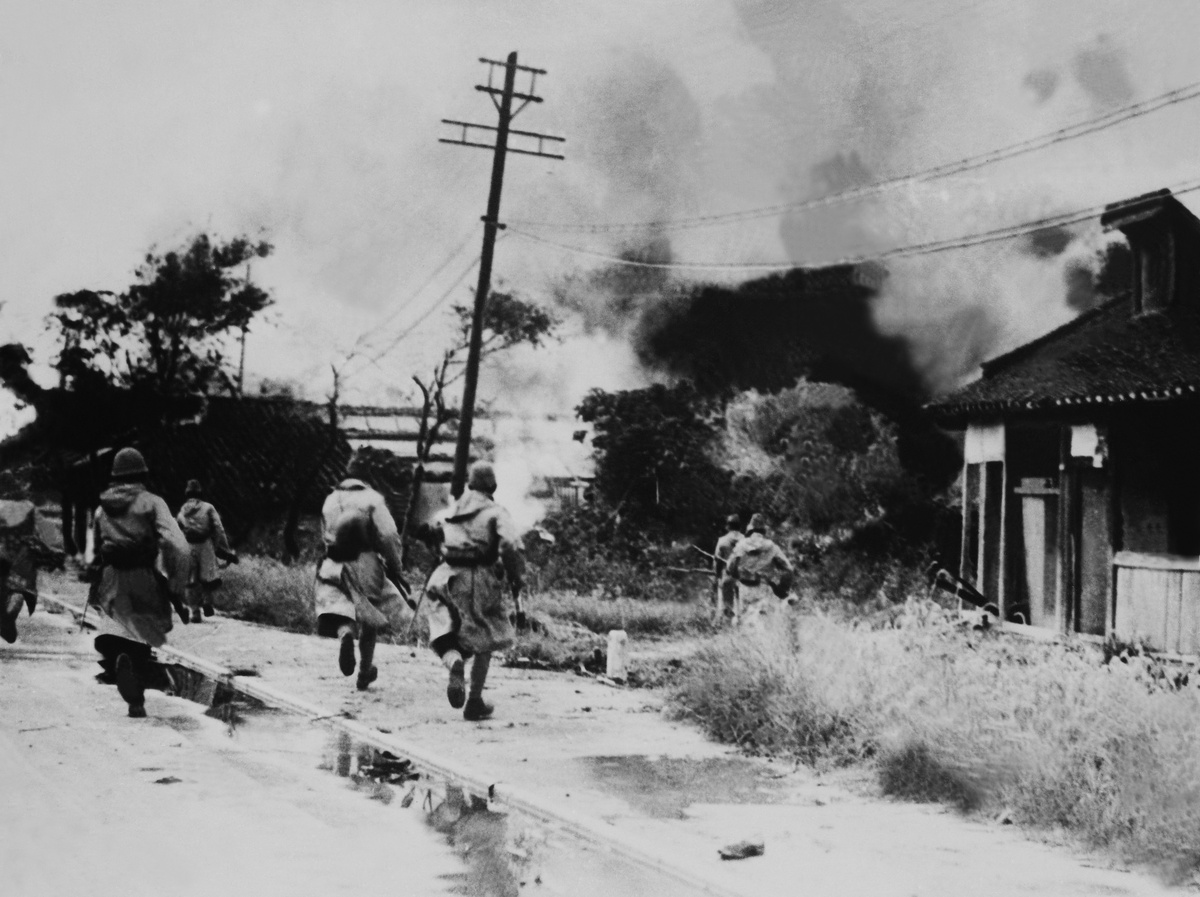 抗日战争历史背景：侵略、抵抗与胜利