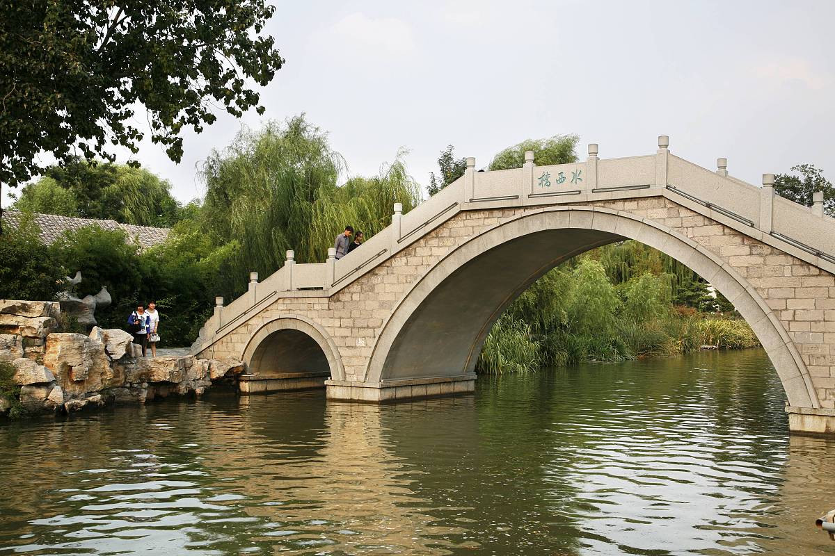 旅游服务商公众号标语：创意文案，引爆流量！