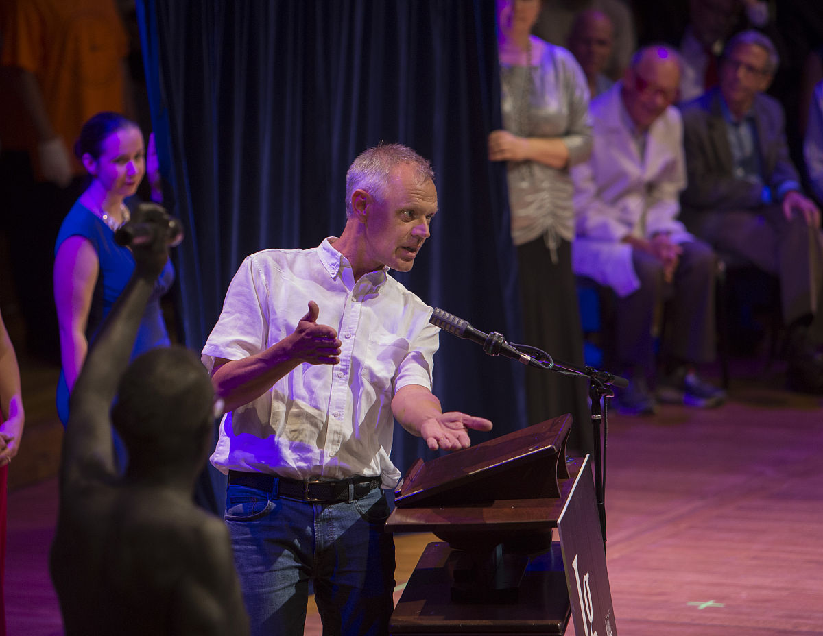 IG字母组合单词大全 - 找出所有可能的单词