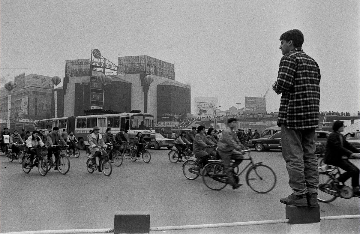 1997年,成都,盐市口人民商场.