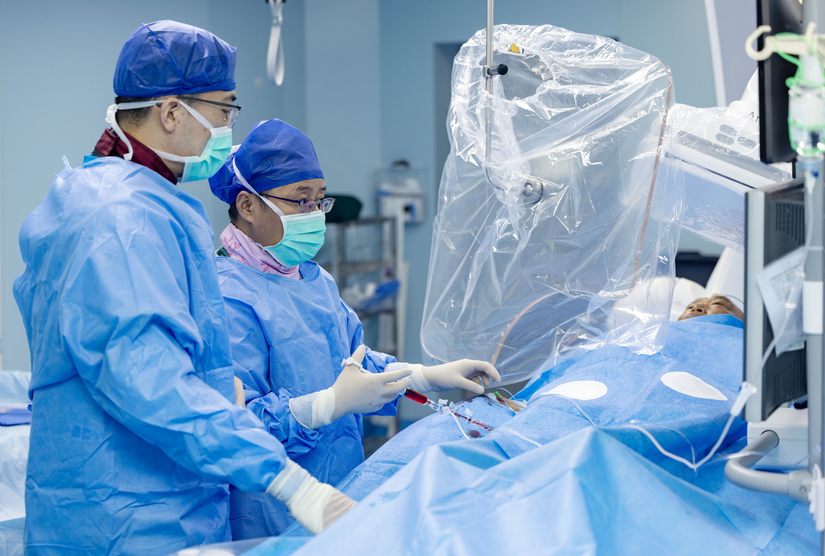 微创介入治疗对肝癌患者治疗的国内外研究现状及进展