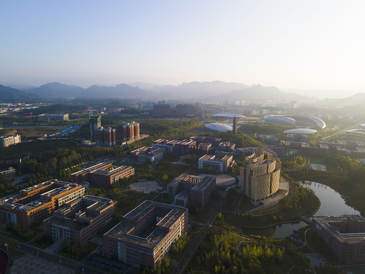 遵义乘务专业比较好的铁路学校有哪些