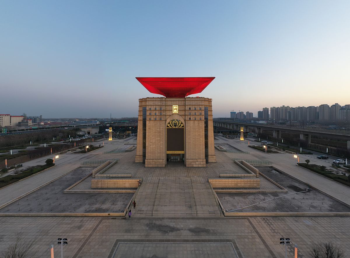 西昌现代职业技术学校旅游服务与管理专业：优质课程，就业前景广阔